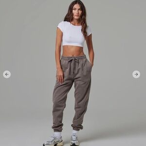 Talentless Woman’s Heavyweight Sweatpants
